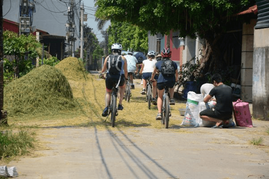 Hanoi Countryside Biking Tour Bat Trang Village 1 Day